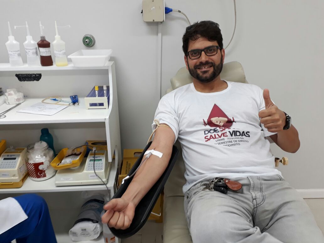 Banco de Sangue da Santa Casa renova parceria com Unime